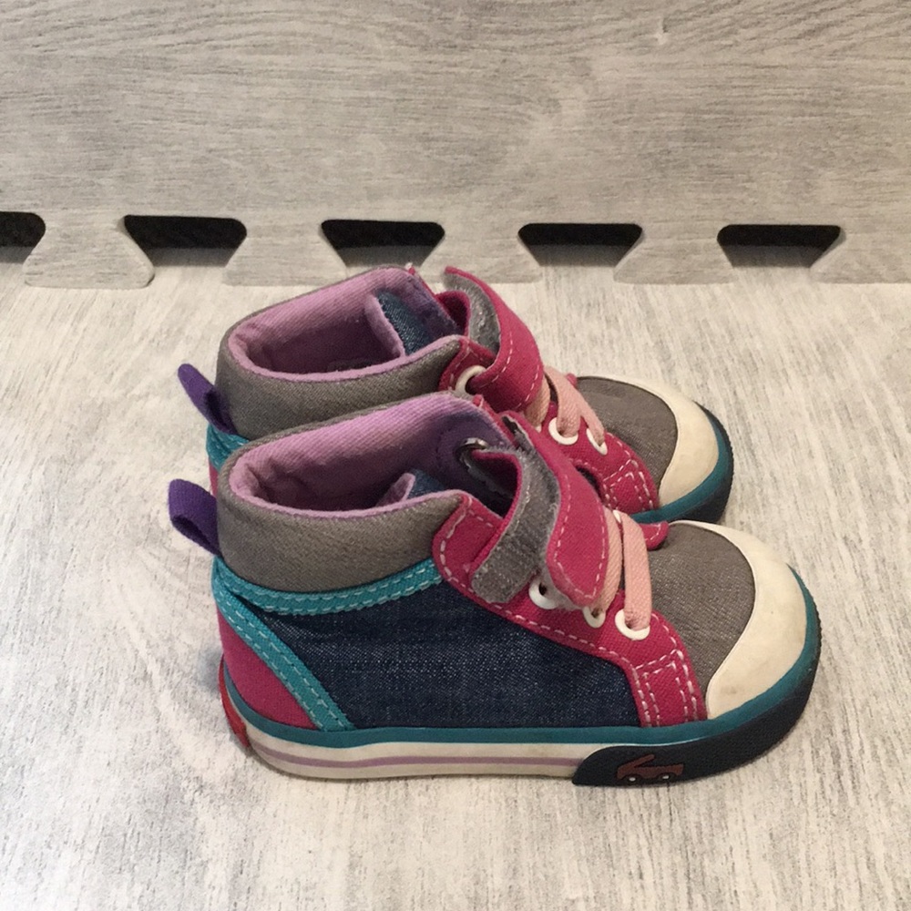 See Kai Run size 4 High Top